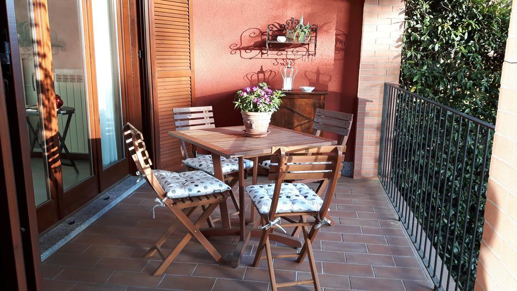 B&B Douglas House Varese Buitenkant foto